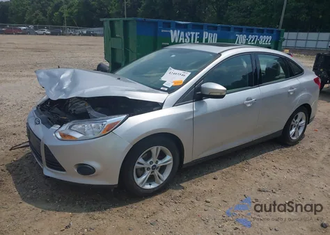 2014 Ford Focus Se z USA, uszkodzony, nr VIN 1FADP3F23EL426767